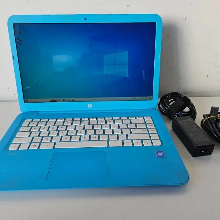 Notebook HP stream 14 4gb ram 32gb rom + cargador