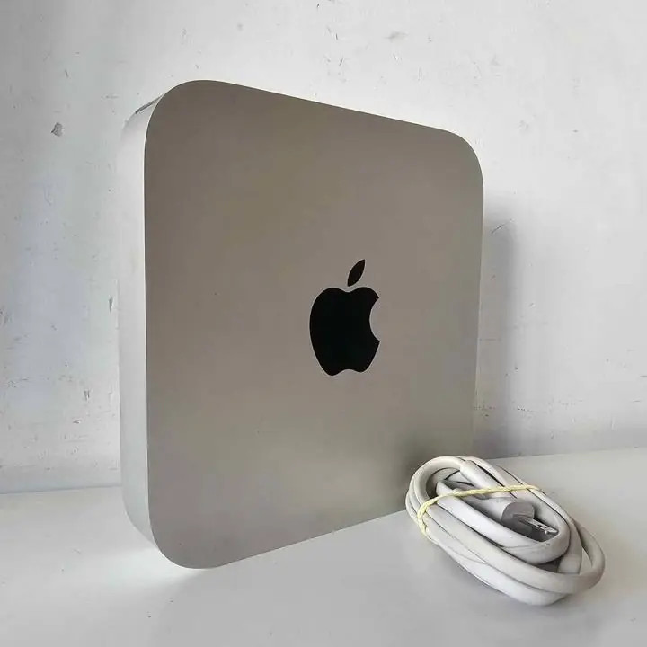 Mac mini 2012 i7 4gb ram 500 SSD