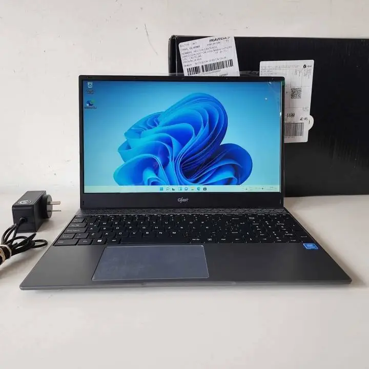 Notebook gfast Intel celeron 4gb ram 120gb ssd más cargador y caja