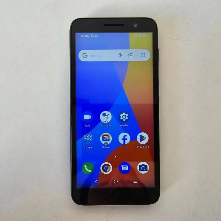 Celular Alcatel 1 ultra 32gb 1gb ram + caja + cable power + cargador
