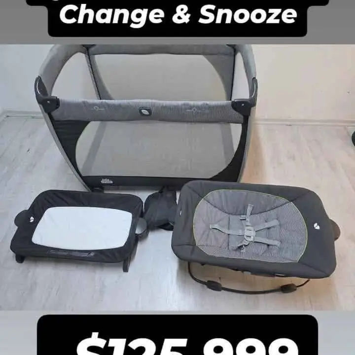 Practicuna Plegable Joie by Infanti Commuter Change & Snooze