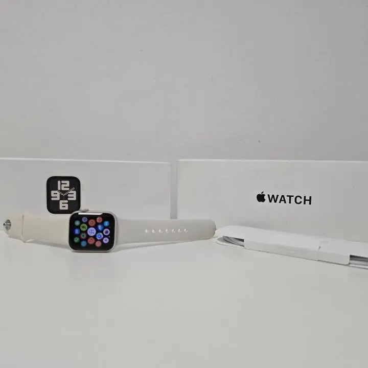 Apple watch se 2 gen 40mm bat 100% + cable + caja