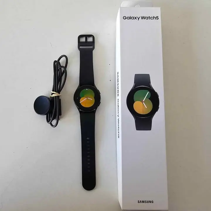 Samsung galaxy watch 5 40mm + base de carga