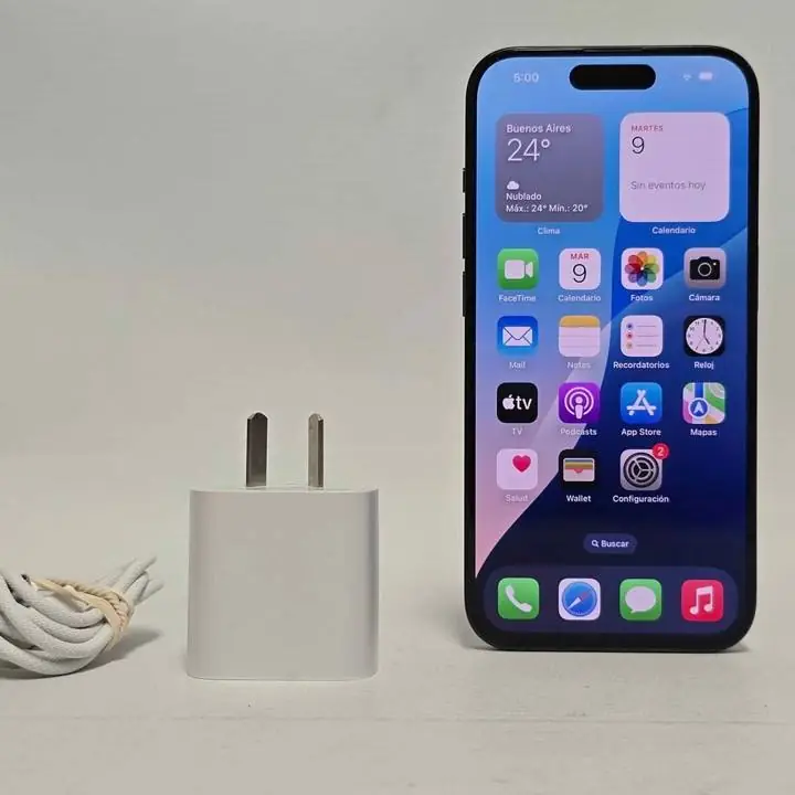 iPhone 15 Pro 128gb bat 88% + cable y cargador