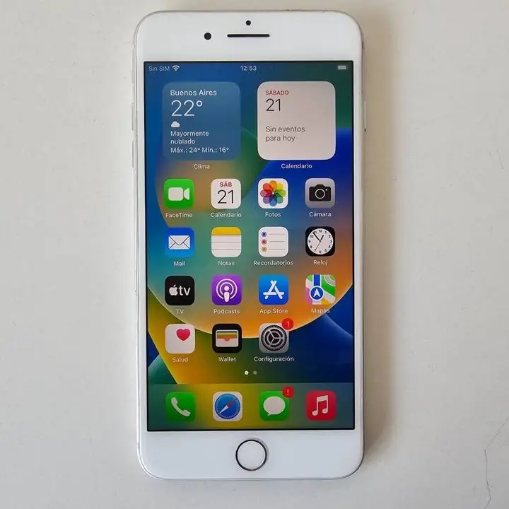 iPhone 8 plus 128gb bat 81% + cable