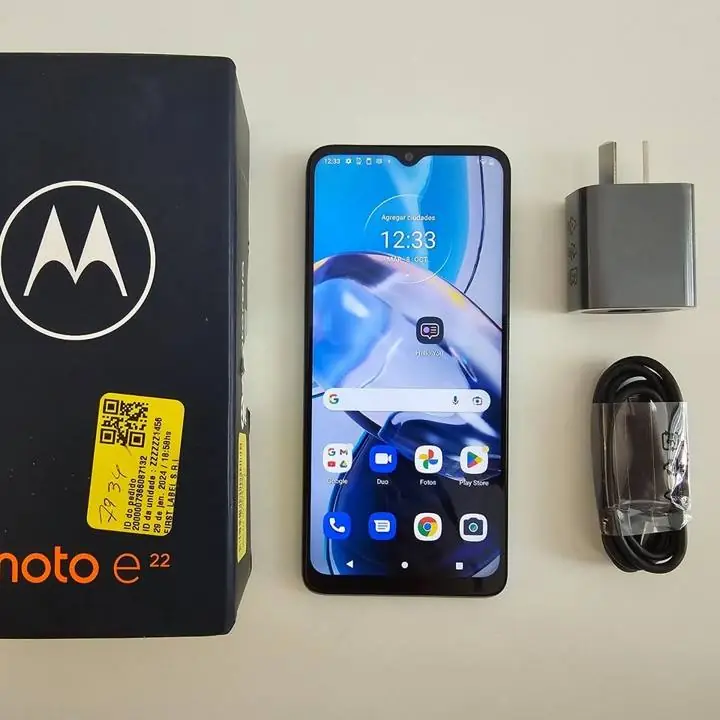Moto e22 4gb ram 64gb + caja azul