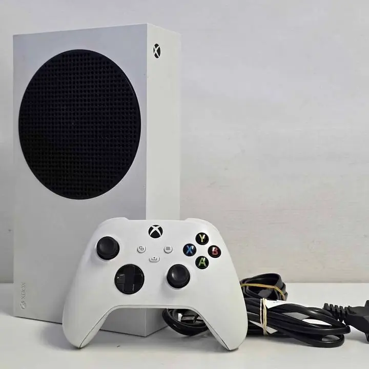 Xbox series 512gb + cable y control