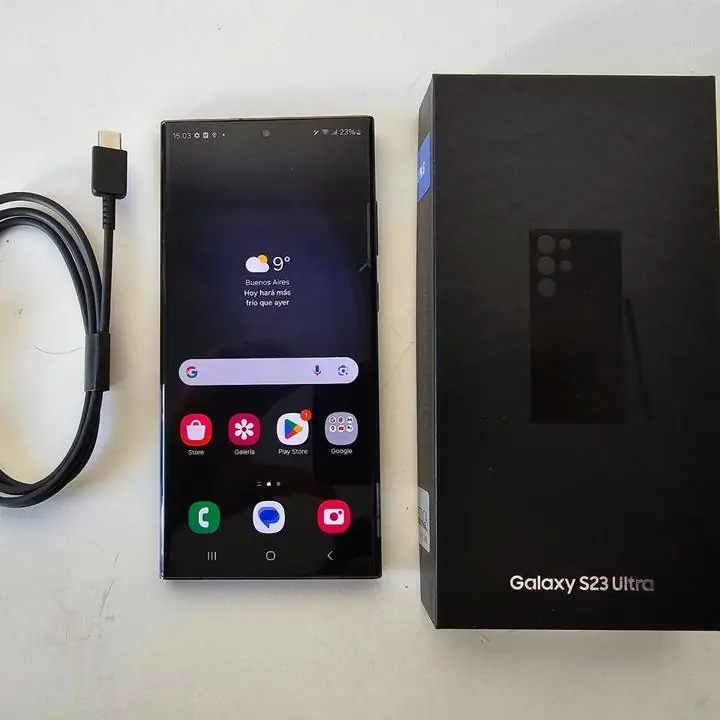 Samsung galaxy S23 Ultra 256gb + cable