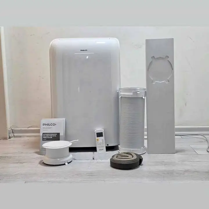 Aire acondicionado portátil Philco PHP35HC3API mas control y accesorios