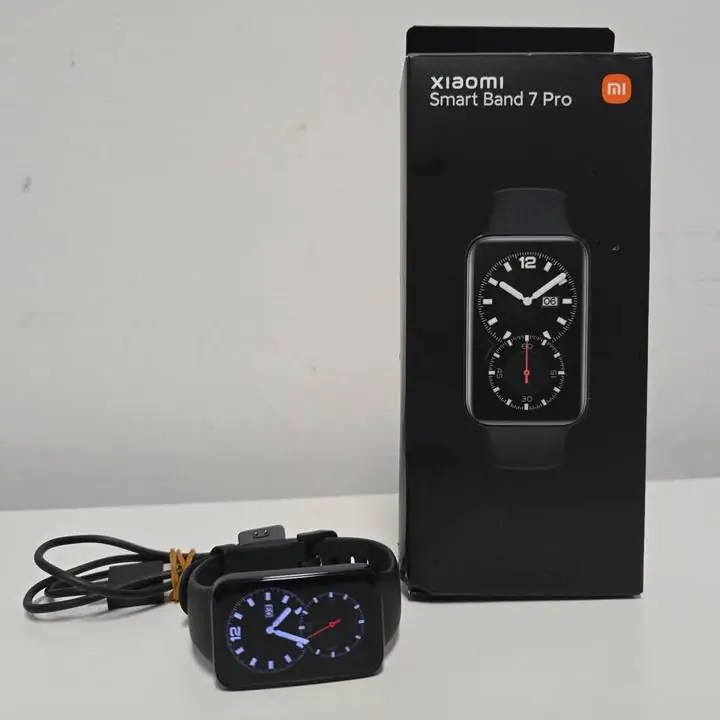 Xiaomi Smart band 7 pro + caja y cable