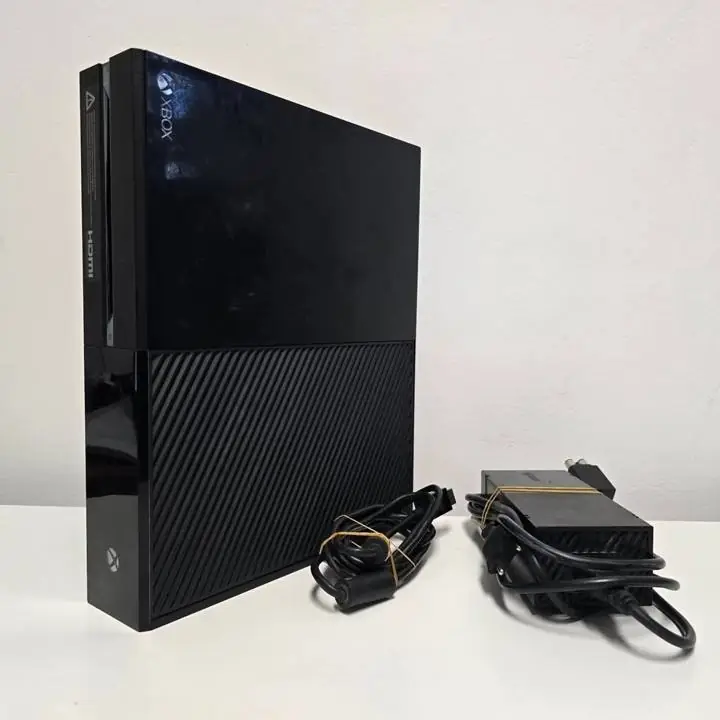Xbox one 1tb lectora + cable y HDMI