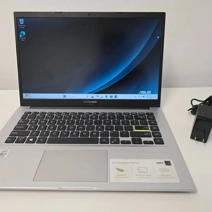 Notebook Asus vivobook 14 i3 10gen 4GB RAM 128GB SSD + CARGADOR