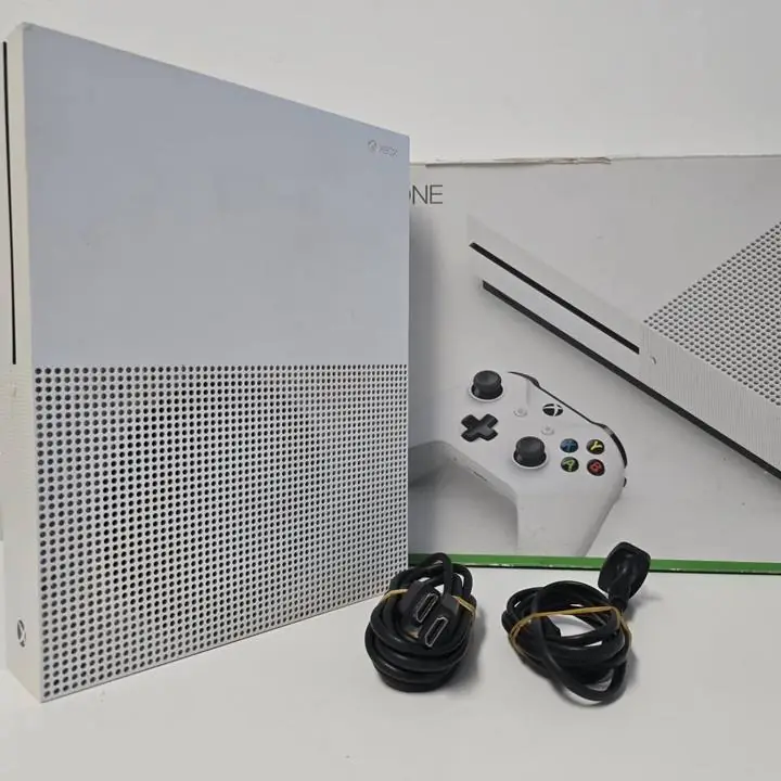Xbox one s + cable y caja