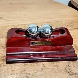 Base para escritorio con bolas de Reiki