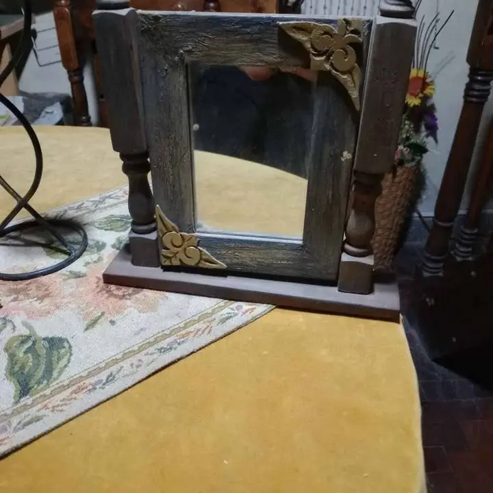 Espejo de mesa antiguo
