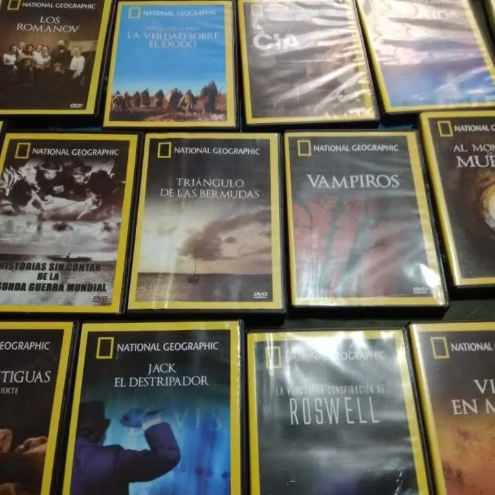 Se vende colección de 2 CD Nationale Geographic de terror y misterio