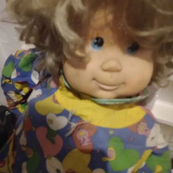 Oso grande peluche y muñeca patas largas doble cara