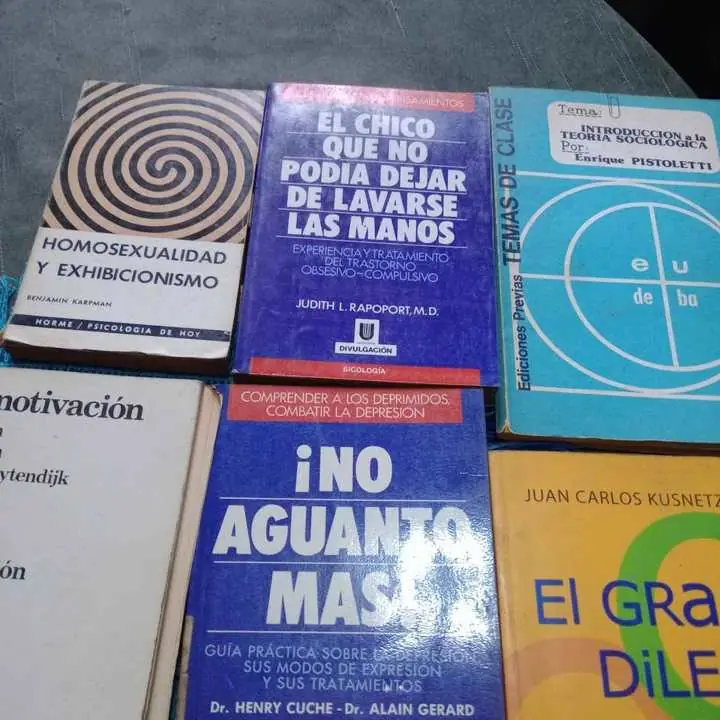 Psicología psicoanálisis sexología sociología se venden libros