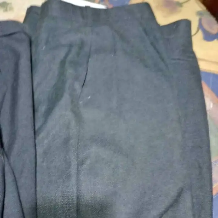Pantalones de vestir de hombre nuevos son dos con 4 bolsillos talle 56 amplios