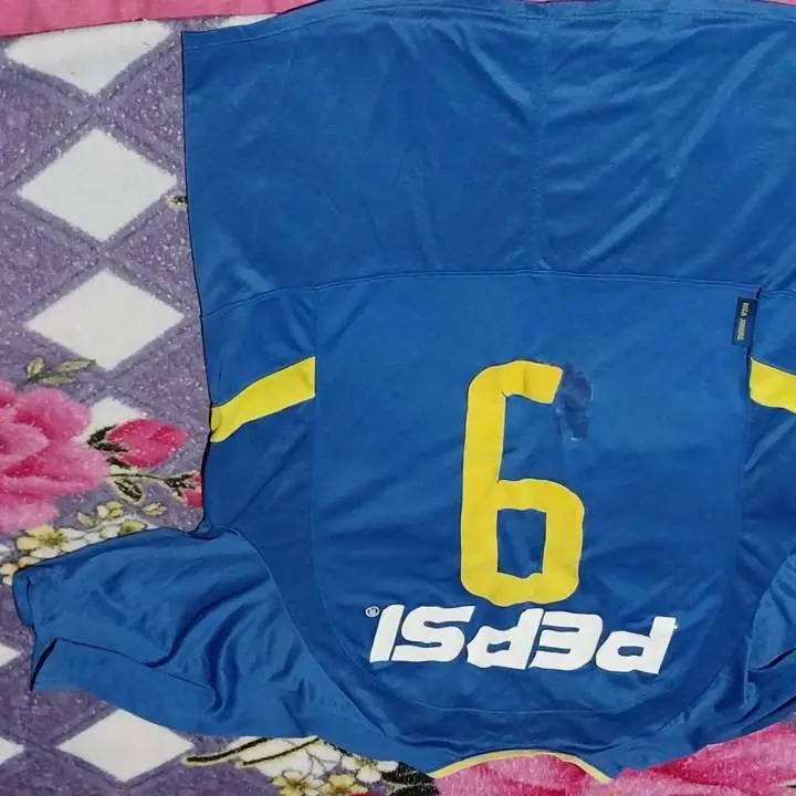 Las.dos camisetas por 70.000$ se van hoy Cualquier cosa al privado