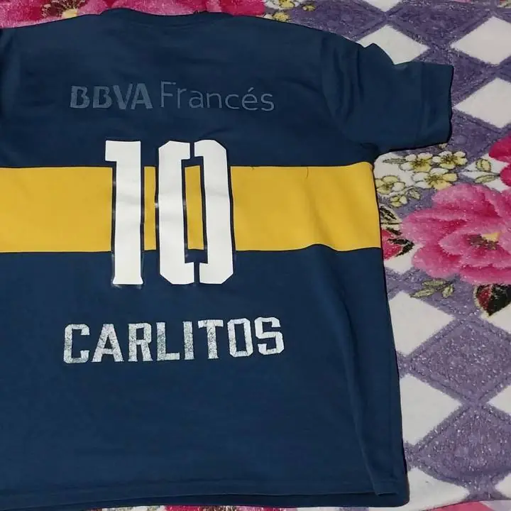 Hola a todos , vendo dos camisetas a 70.000$ Cualquier.cosa hablen!