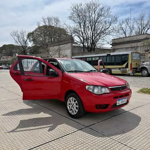 Fiat Palio 2018 1.4 vendo urgente