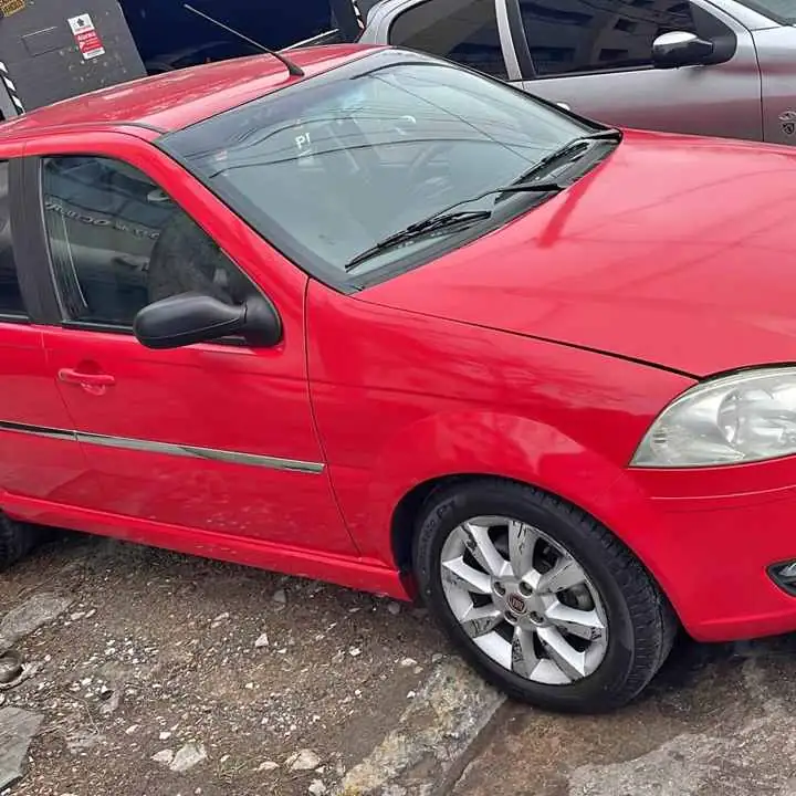 Excelente Fiat siena