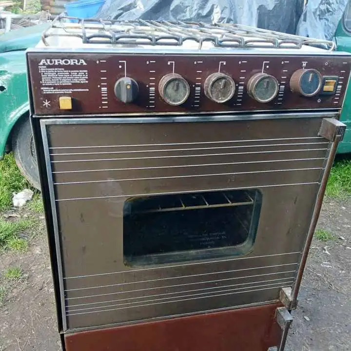 Vendo cocina funcionando en perfecto estado se hacen en víos económicos