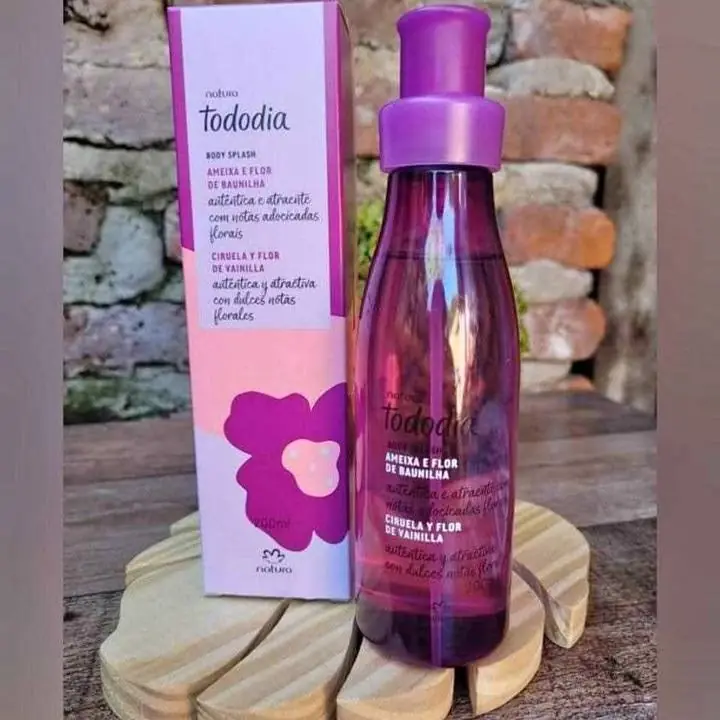 Natura ciruela y flor de vainilla