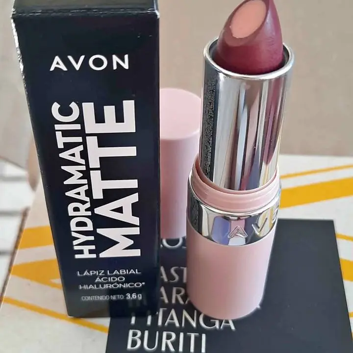 Labial cin acido hialuronico