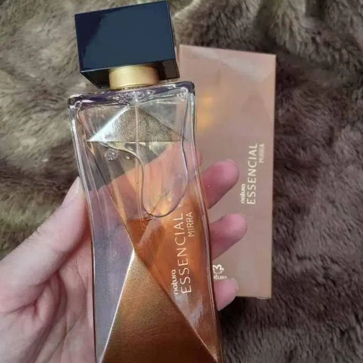 Natura essencial mirra