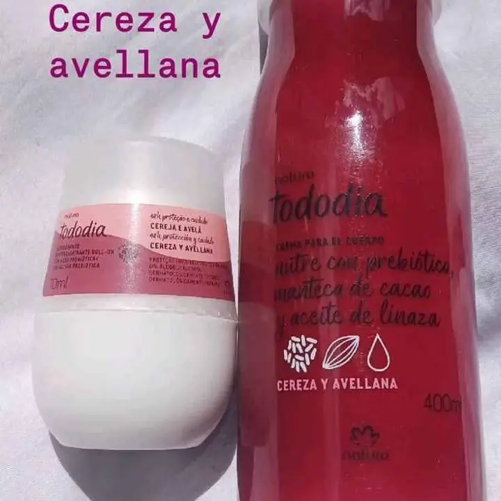 Natura kit cereza y avellana crema y roll on