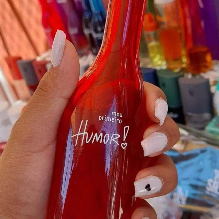 Humor femenino natura
