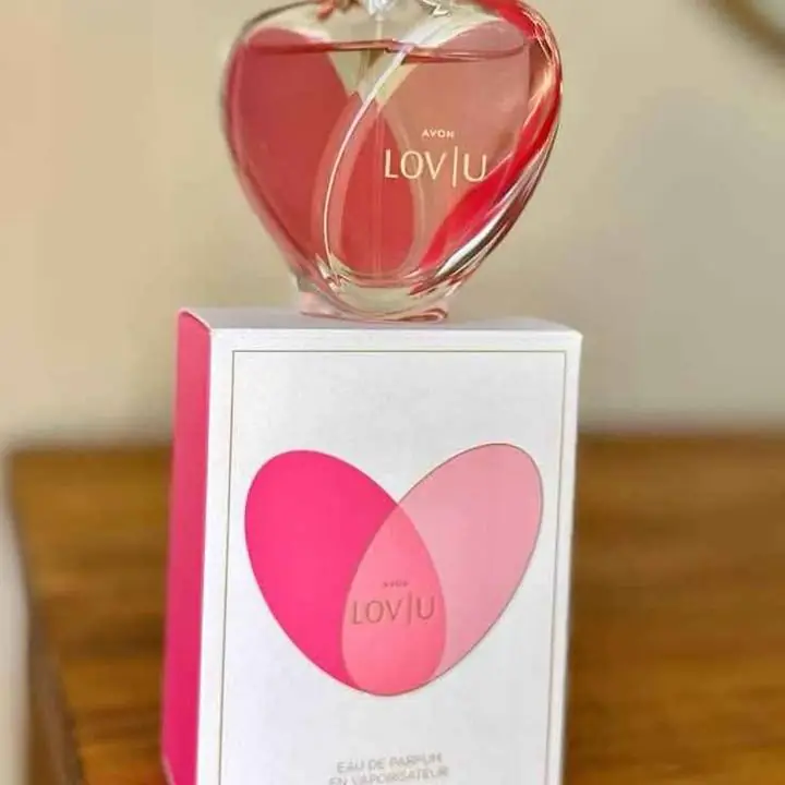 Avon perfume lovely para el dia de la madre