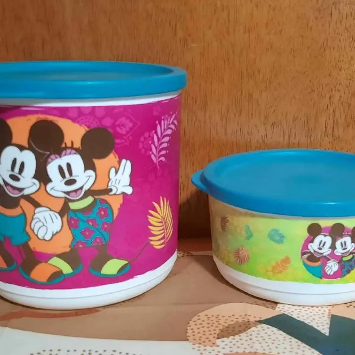 Tupperware kit