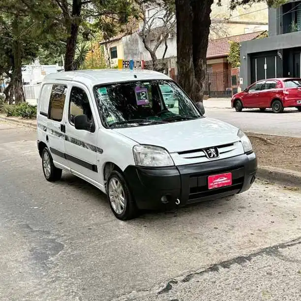 2012 Partner 1.4 Full Full Oferta! $8.200.000 Final Contado