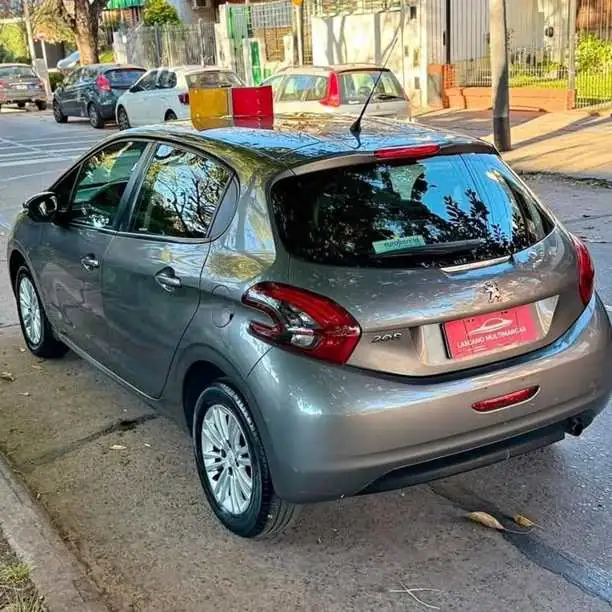2018 Peugeot 208 1.5 Full Full $12.650.000 Final Contado