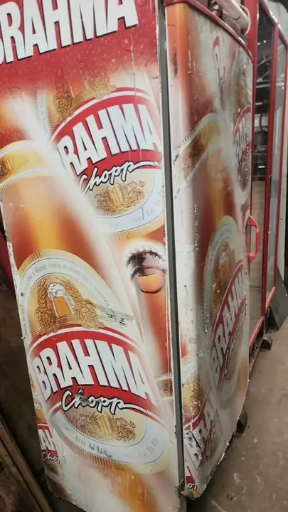 Heladera exhibidora bajo cero
