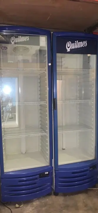 Heladera exhibidora