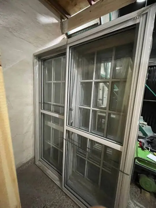 Ventanas y ventanales línea herrero aluminio blanco