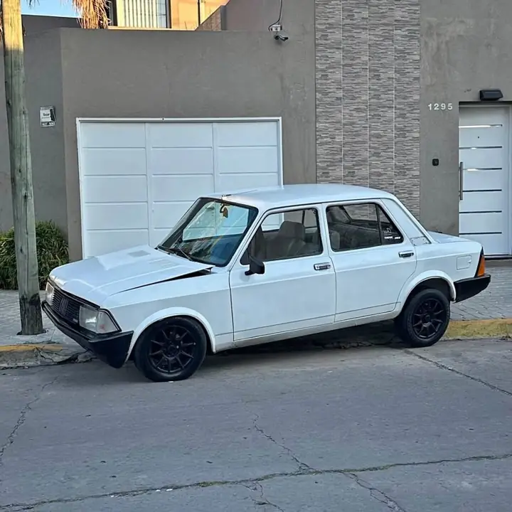 Fiat 128 Super Europa Titular