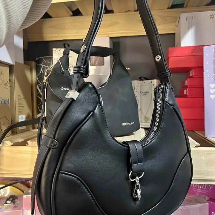 Cartera Oreiro