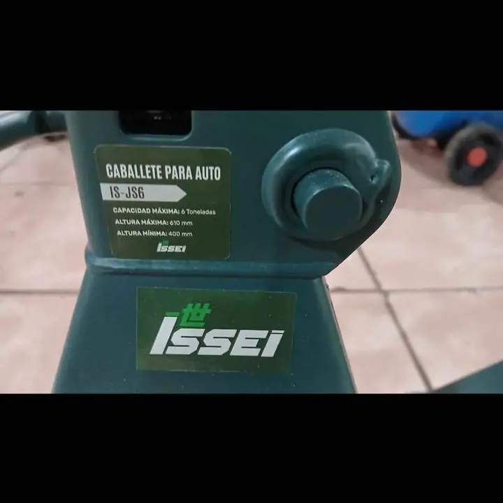Caballete issei