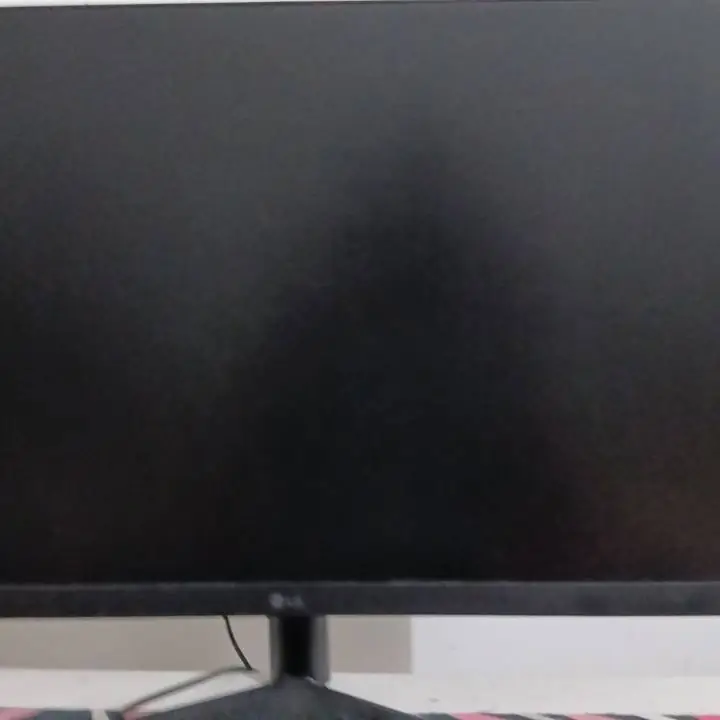 LG 180hz 24"