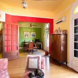 Se vende ph de 5 ambientes a una cuadra de av san martin y juab justo