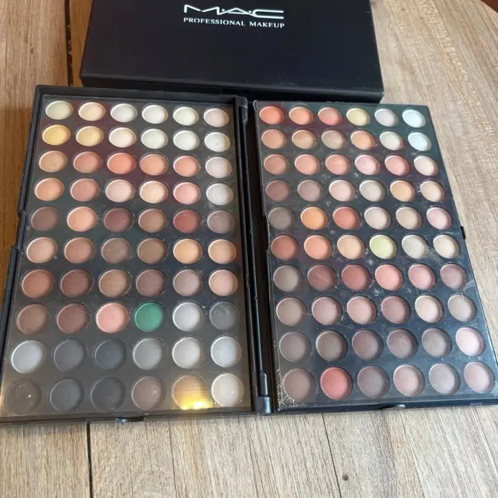 Pupa profesional Mac 128 tonos !