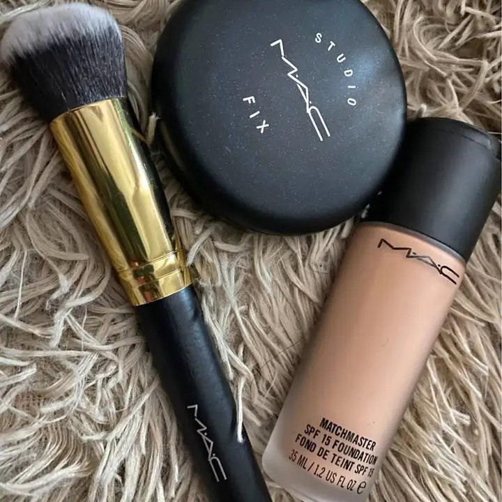 Base mate vidrio mineralize + polvo compacto fix foundation brocha dd regalo