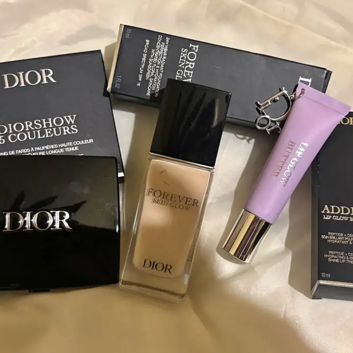 Último. Box de maquillaje al costo envios o entregas personales