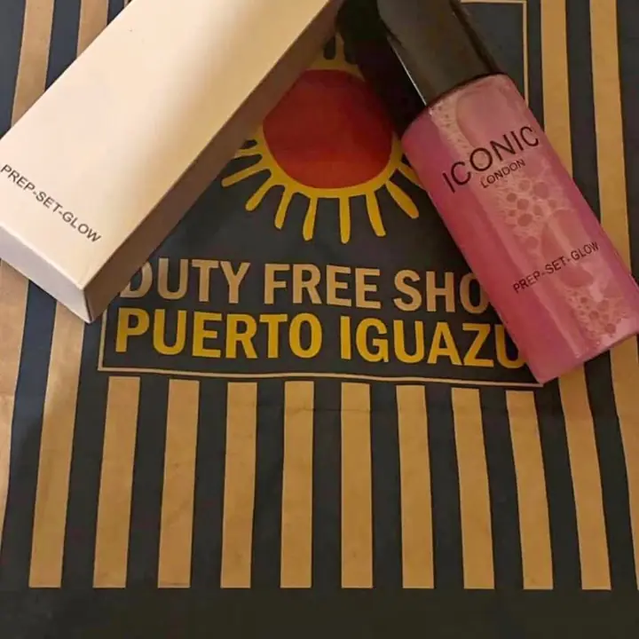 Fijador de maquillaje Iconic ! con iluminación
