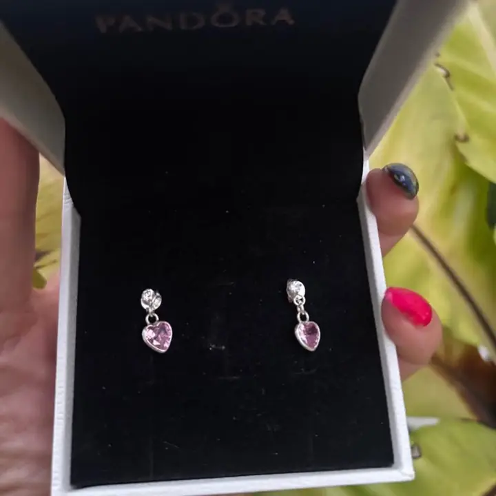 Pendientes de plata 925 ideal para regalar el 14 de febrero ! Pandora